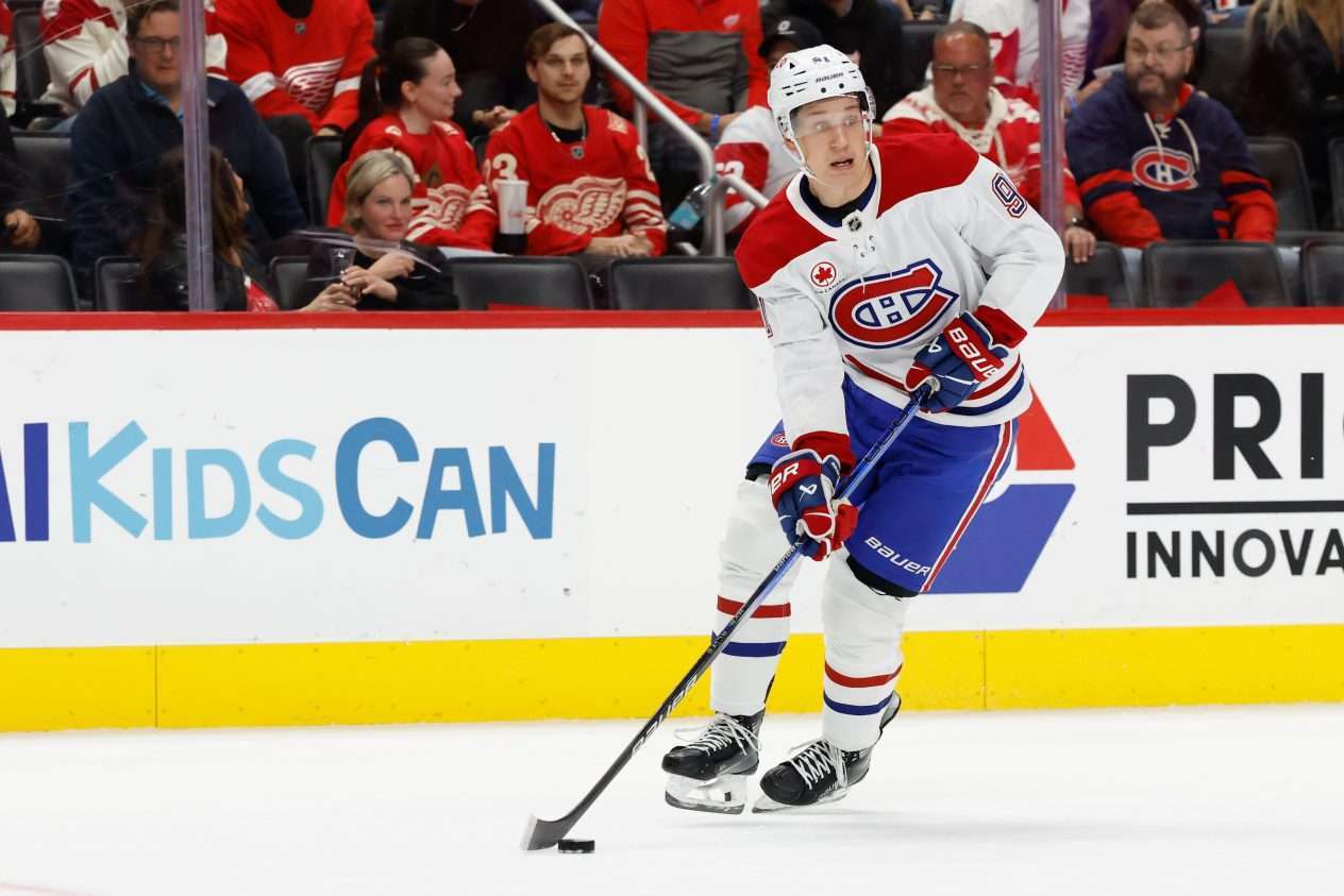 Crisp Canadiens' Oliver Kapanen Replaces Joe Veleno For Game 7 Vs. Sabres Scene for Your Screen Crisp Canadiens' Oliver Kapanen Replaces Joe Veleno For Game 7 Vs. Sabres Scene for Your Screen